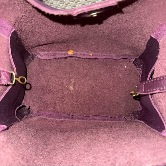 portland leather pebbled leather plum color butterfly bucket bag - Picture 4 of 5